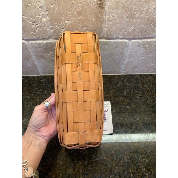 1993 Longaberger Cracker Basket with Clear Liner Insert EUC - Picture 6 of 8